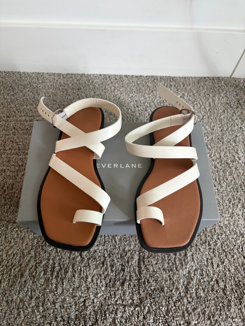Everlane Cream Leather Multi-Strap Flat Sandals